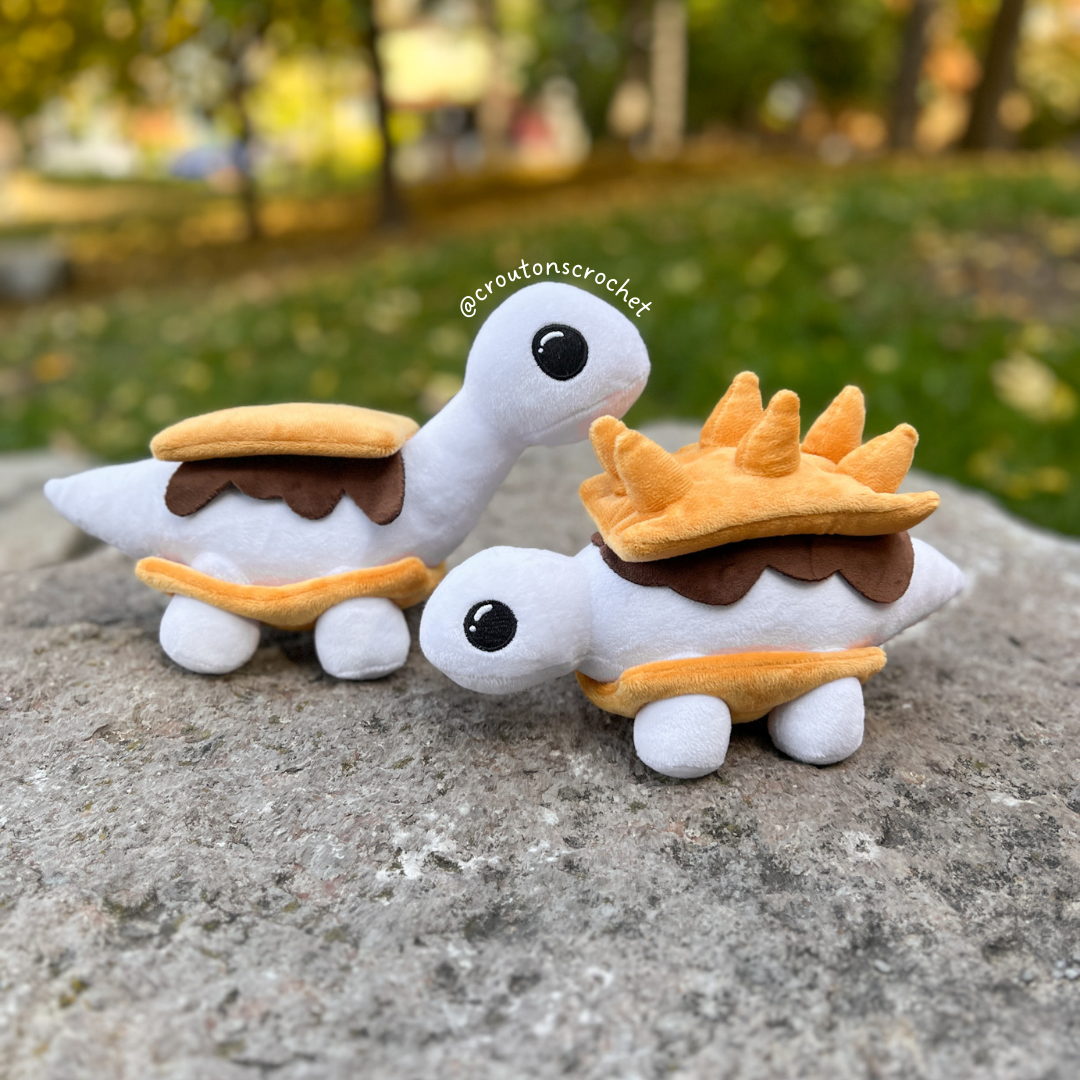 [PRE-ORDER] DinoS'mores Plushie Duo: BrontoS'moreus and StegoS'moreus