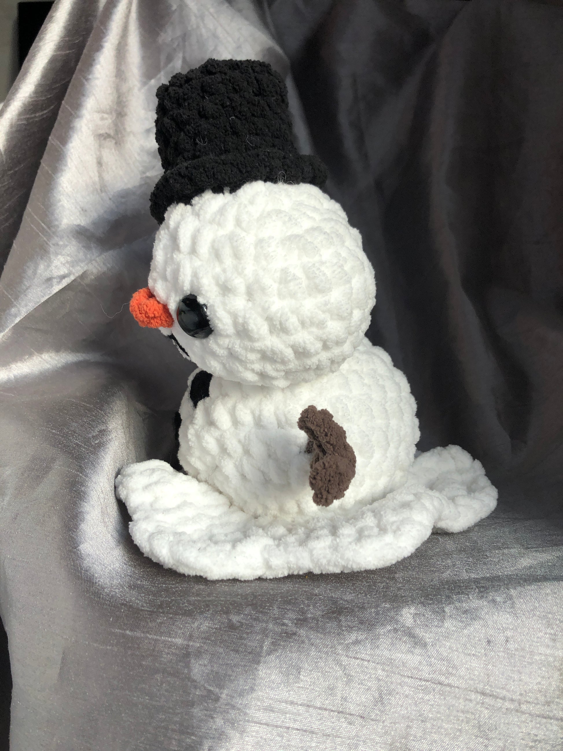Puddles the Melting Snowman: Crochet pattern